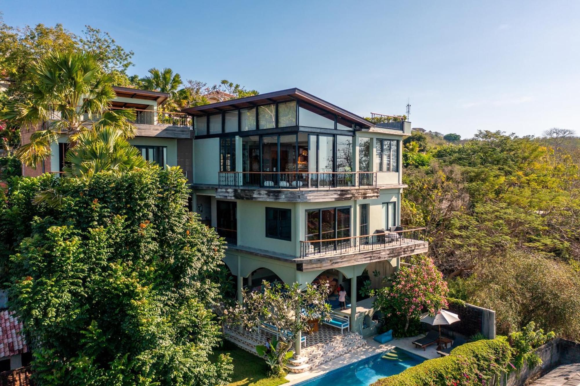 विला Ocean Forest Uluwatu (Bali)